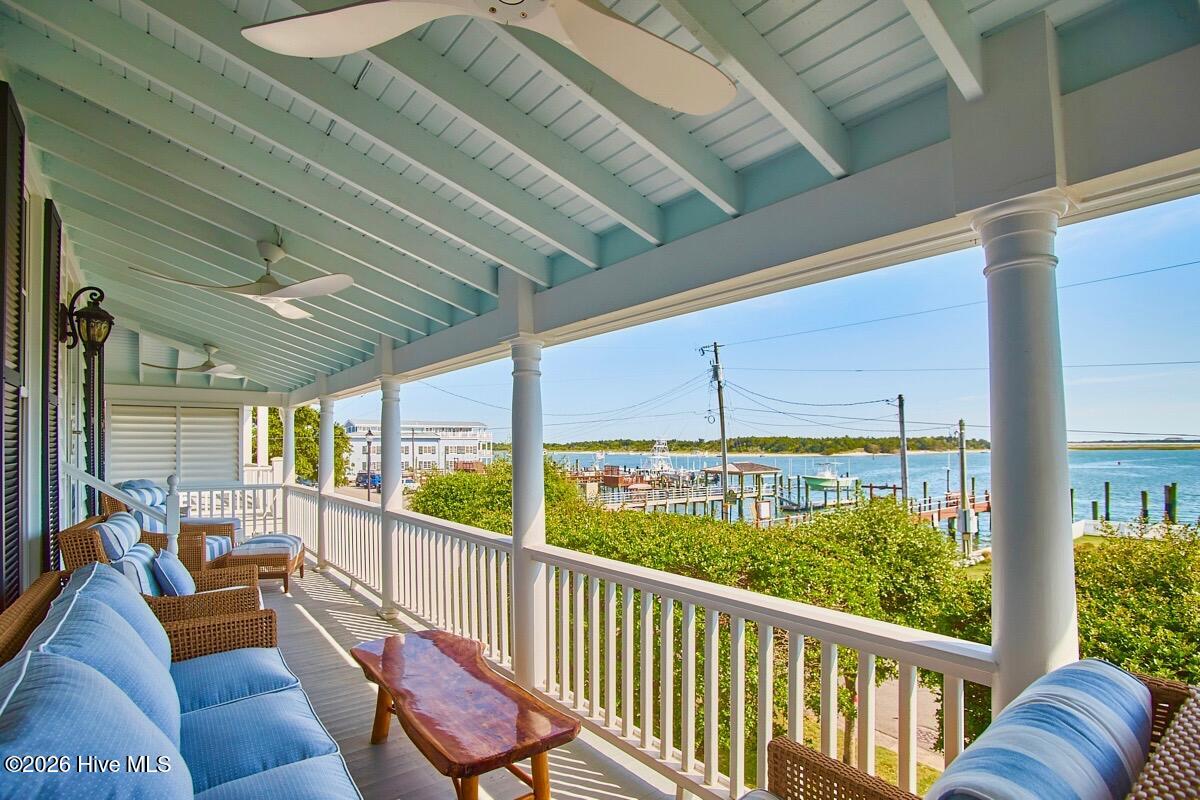 125 Front Street Beaufort, NC 28516 - Photo 34 of 60