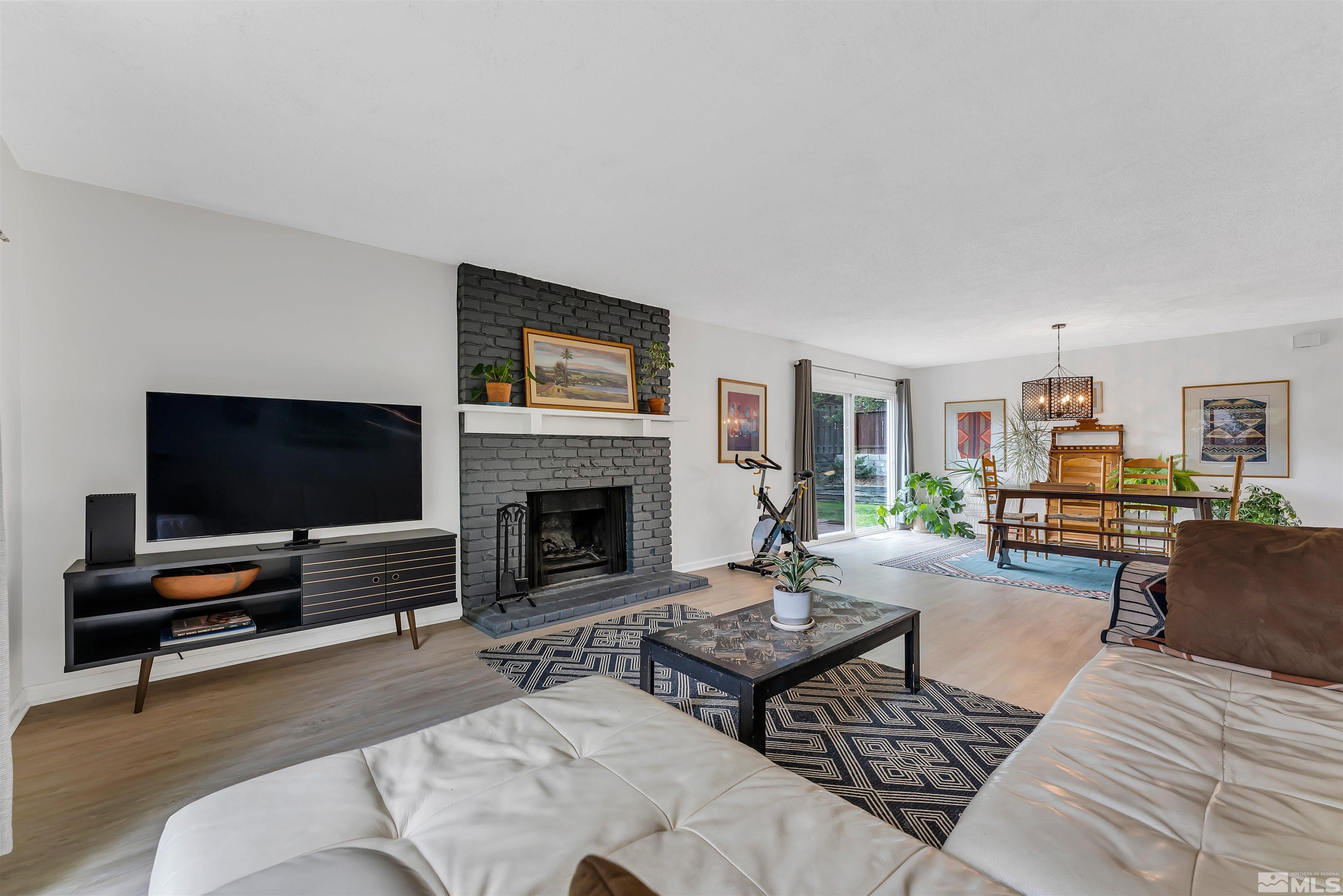 3690 Falcon Way Reno, NV 89509 - Photo 7 of 30 Photo 7