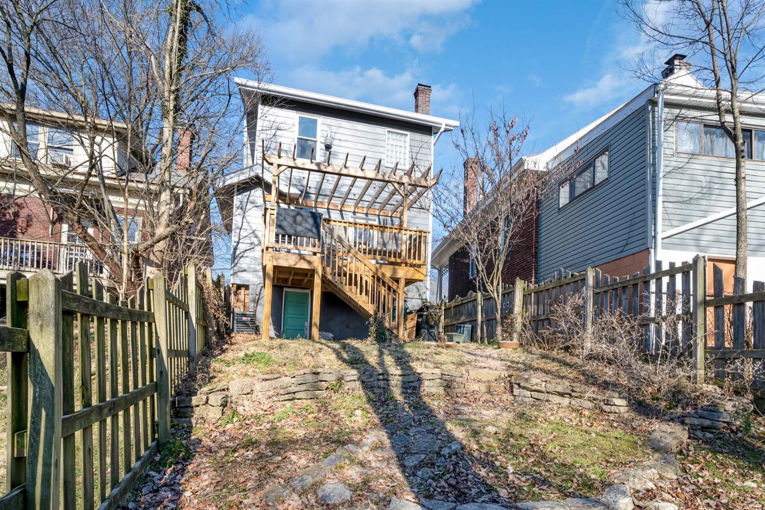 5806 Montgomery Road Cincinnati, OH 45212 - Photo 6 of 25