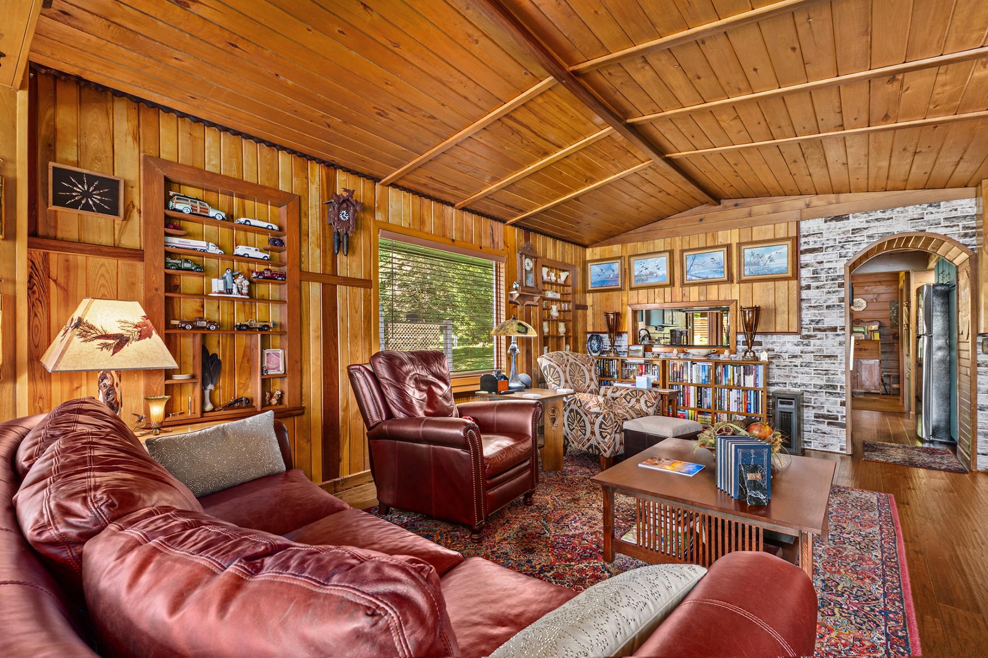 2287 East Anvil Lake Road Eagle River, WI 54521 - Photo 9 of 49 Gallery Image 9