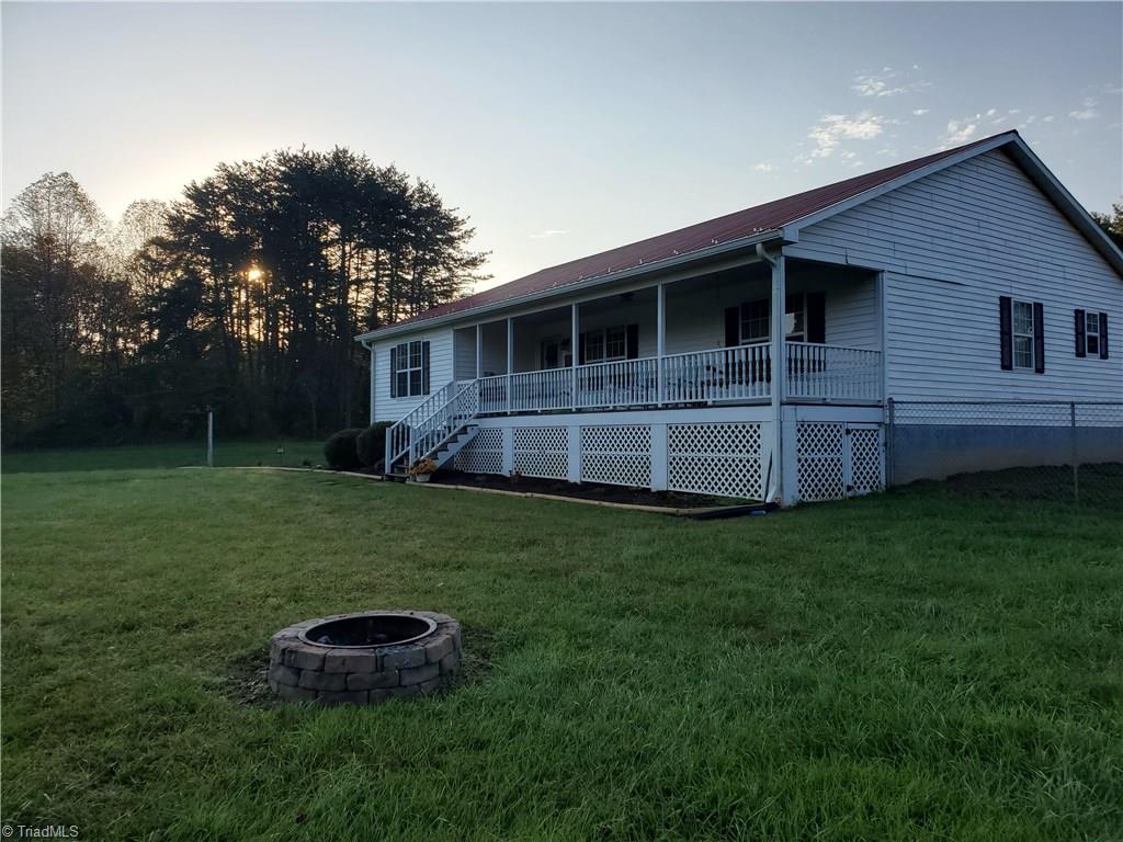 1065 Harris Farm Road King, NC 27021 - Photo 21 of 41