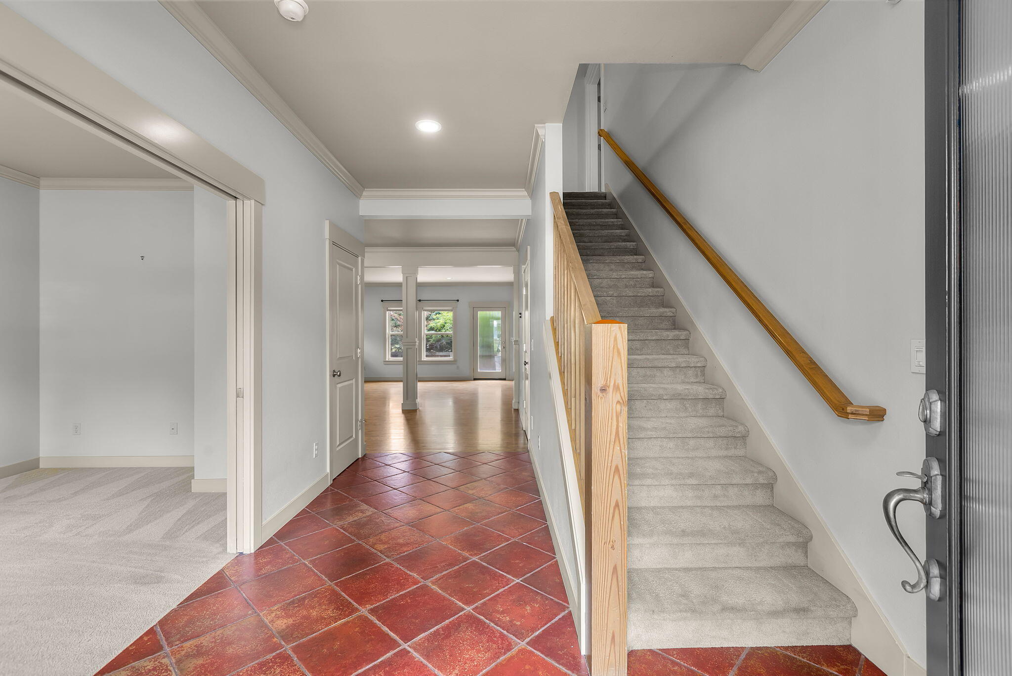 61438 Linton Loop Bend, OR 97702 - Photo 6 of 77 Gallery Image 6