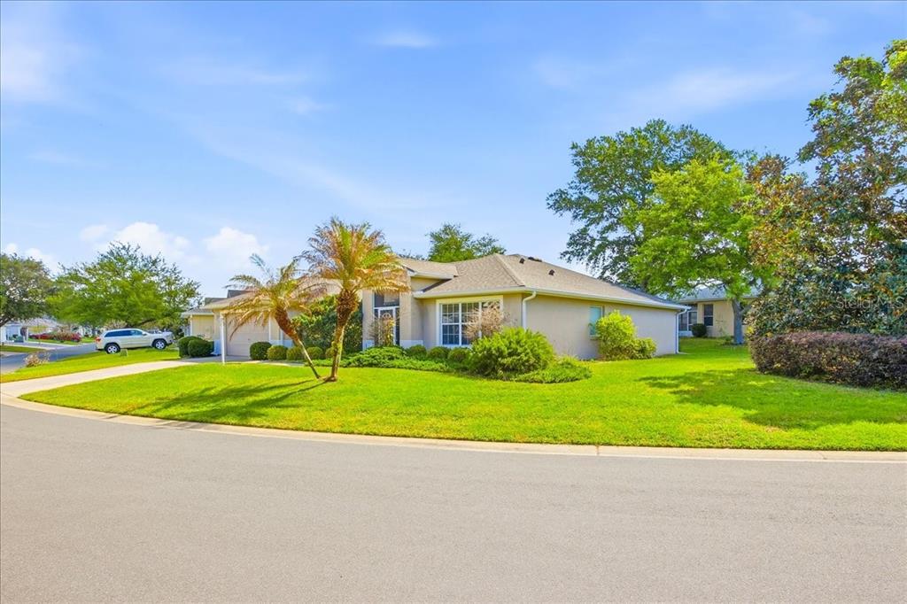 4913 Rainbow Trout Road Tavares, FL 32778 - Photo 3 of 43