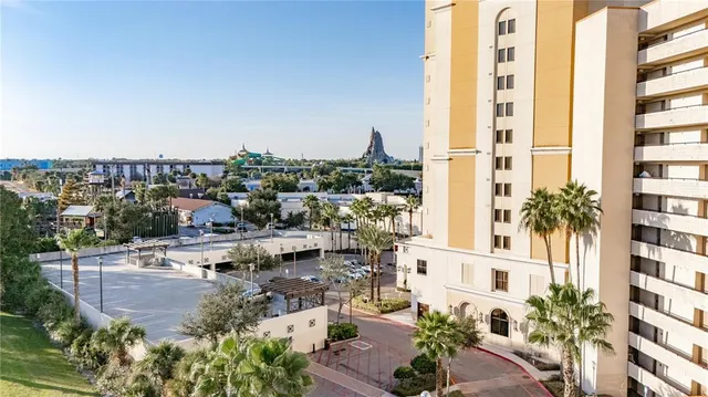 a picture of city view