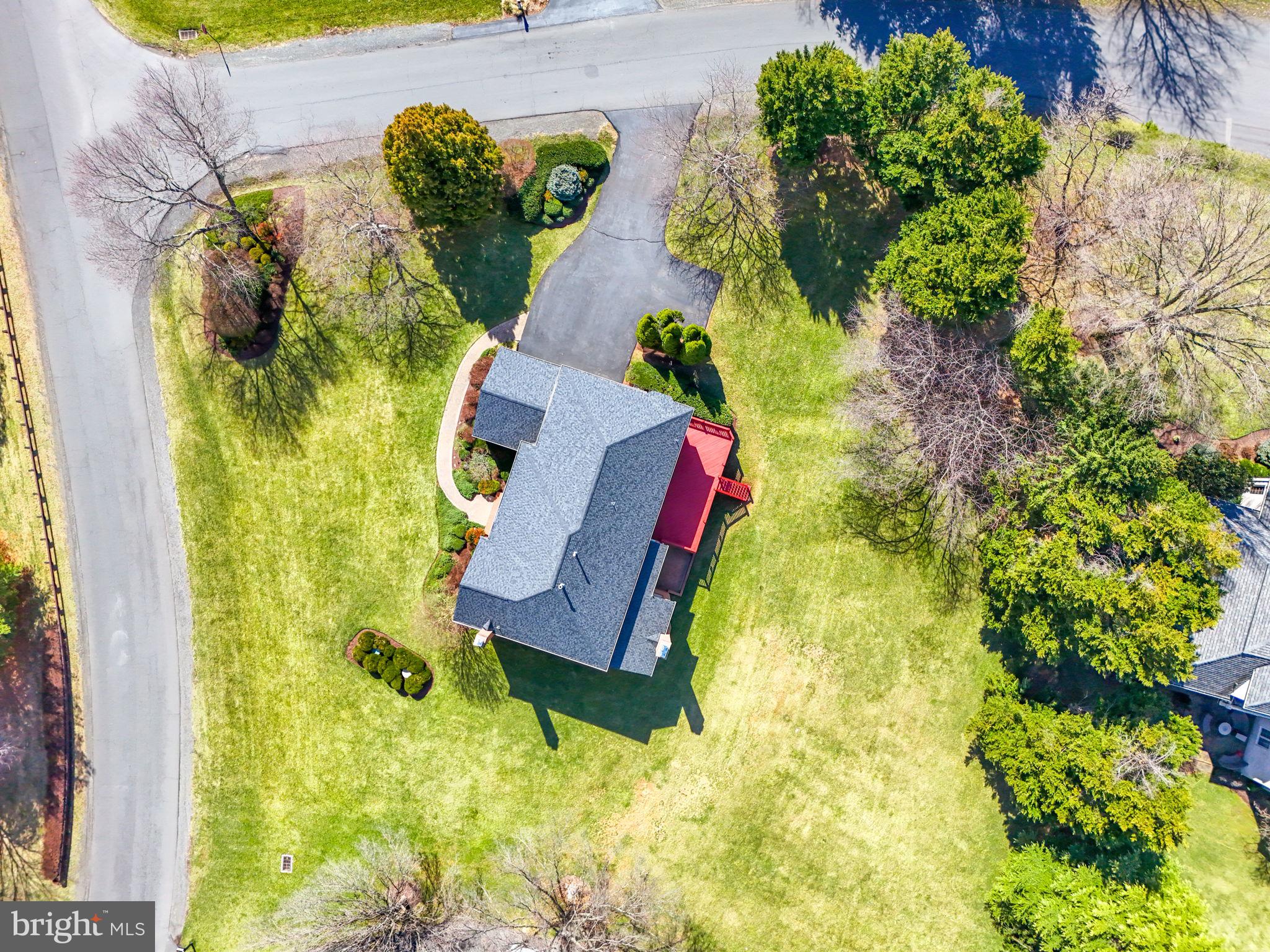 10800 Tradewind Drive Oakton, VA 22124 - Photo 74 of 77