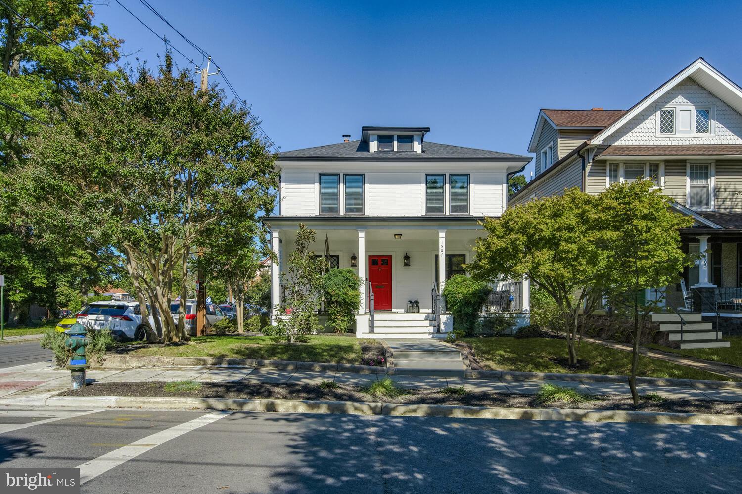 Welcome to 1507 Decatur St NW
