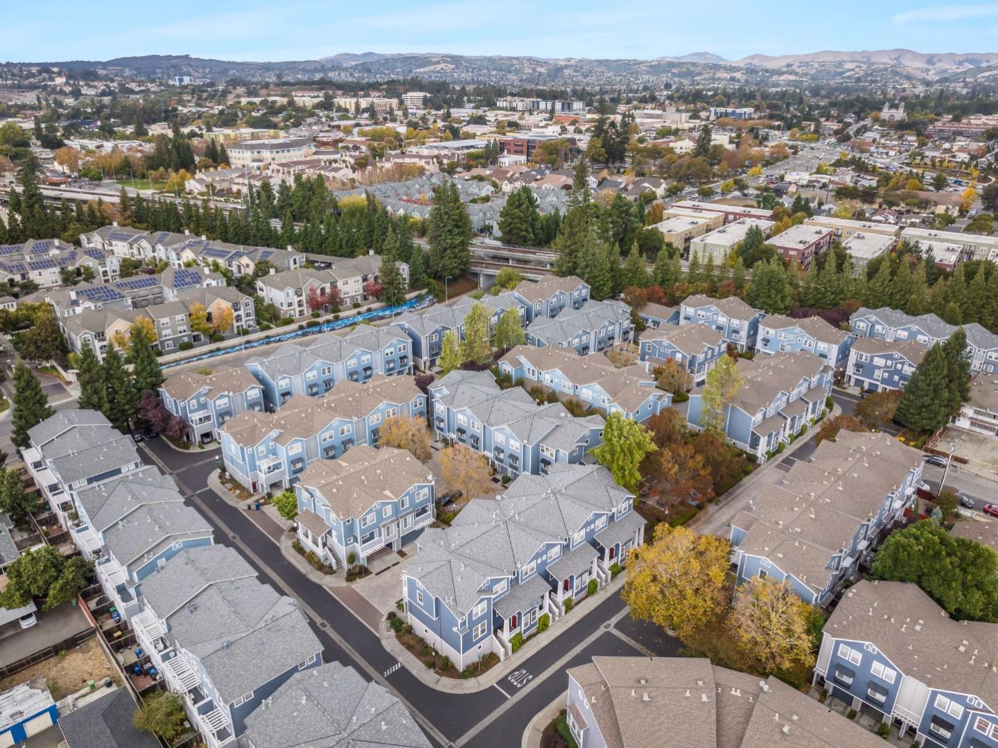 658 Kingsford Way Hayward, CA 94541 - Photo 36 of 38 an aerial view of a city with lots of residential buildings
