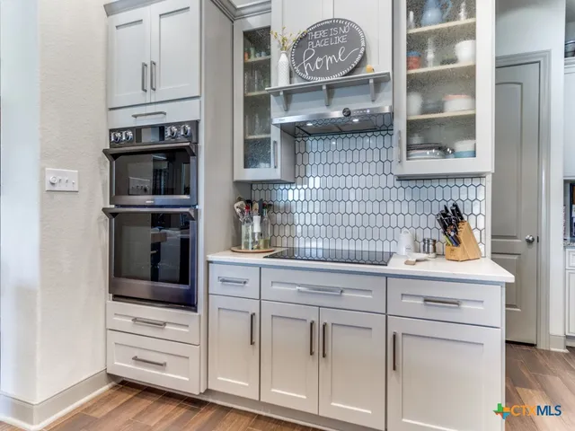 $989,500 | 121 Pond View Court, Spring Branch, TX 78070