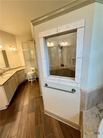 $989,500 | 121 Pond View Court, Spring Branch, TX 78070