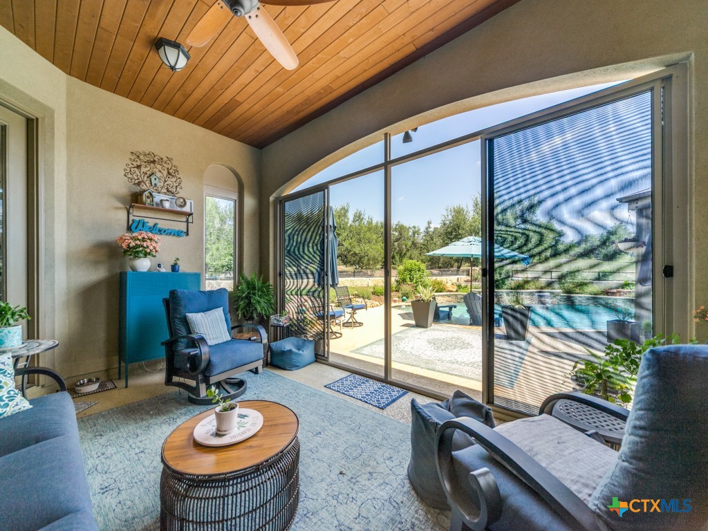 121 Pond View Court Spring Branch, TX 78070 - Photo 29 of 48