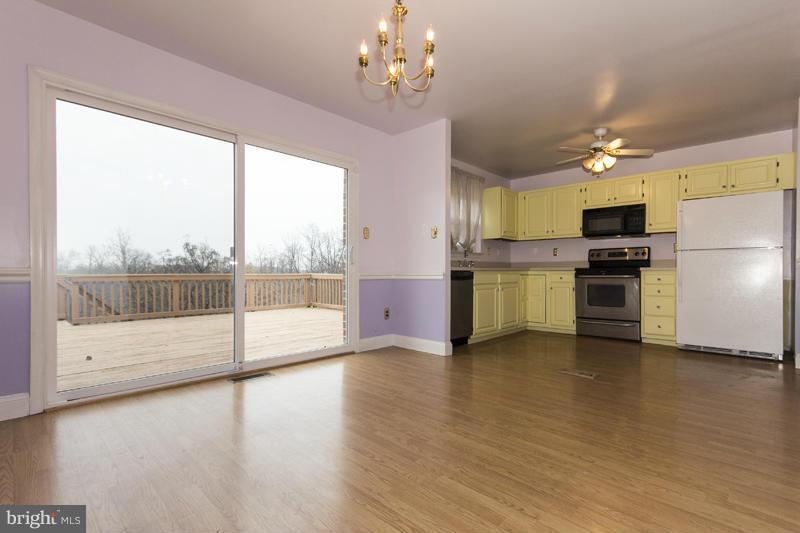 9443 Joppa Pond Road Baltimore, MD 21234 - Photo 6 of 23 Dining Room