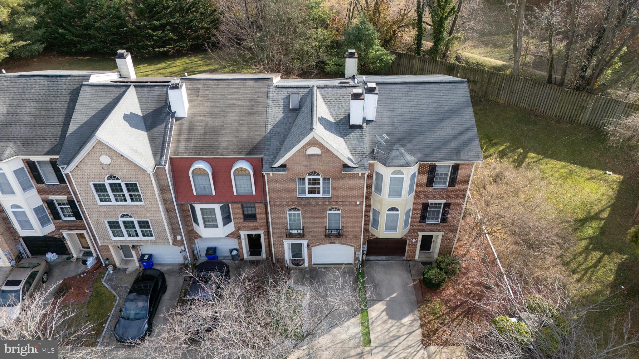 58 Victoria Square Frederick, MD 21702 - Photo 2 of 26 a view of a street with sitting area