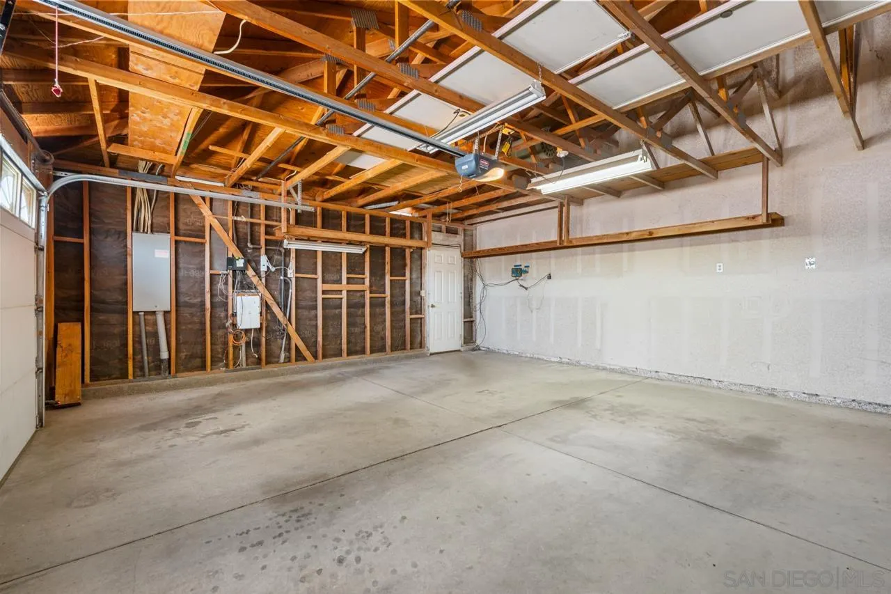 12450 Algonquin Road Apple Valley, CA 92308 - Photo 48 of 53 Gallery Image 48