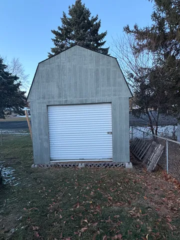 $184,900 | 810 Pettit Court, Machesney Park, IL 61115