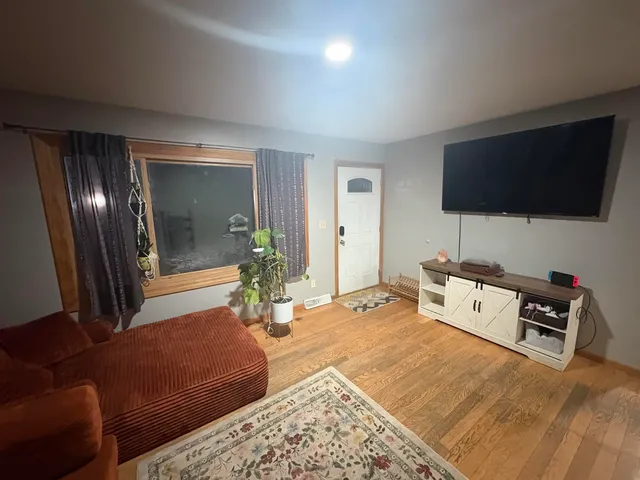 $184,900 | 810 Pettit Court, Machesney Park, IL 61115