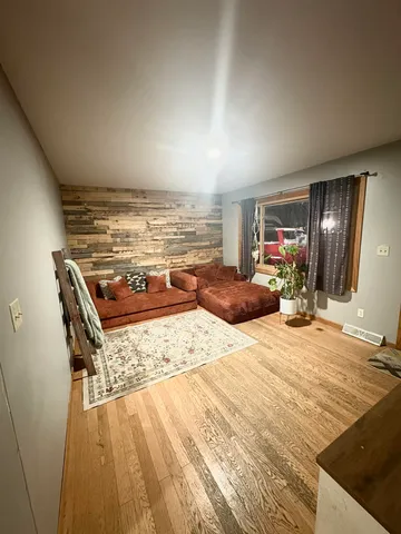 $184,900 | 810 Pettit Court, Machesney Park, IL 61115