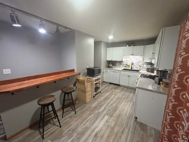 $184,900 | 810 Pettit Court, Machesney Park, IL 61115