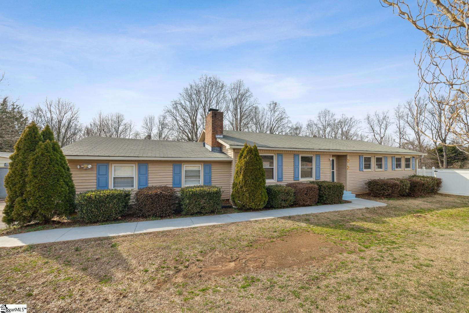 316 Quail Creek Road Inman, SC 29349 - Photo 2 of 28