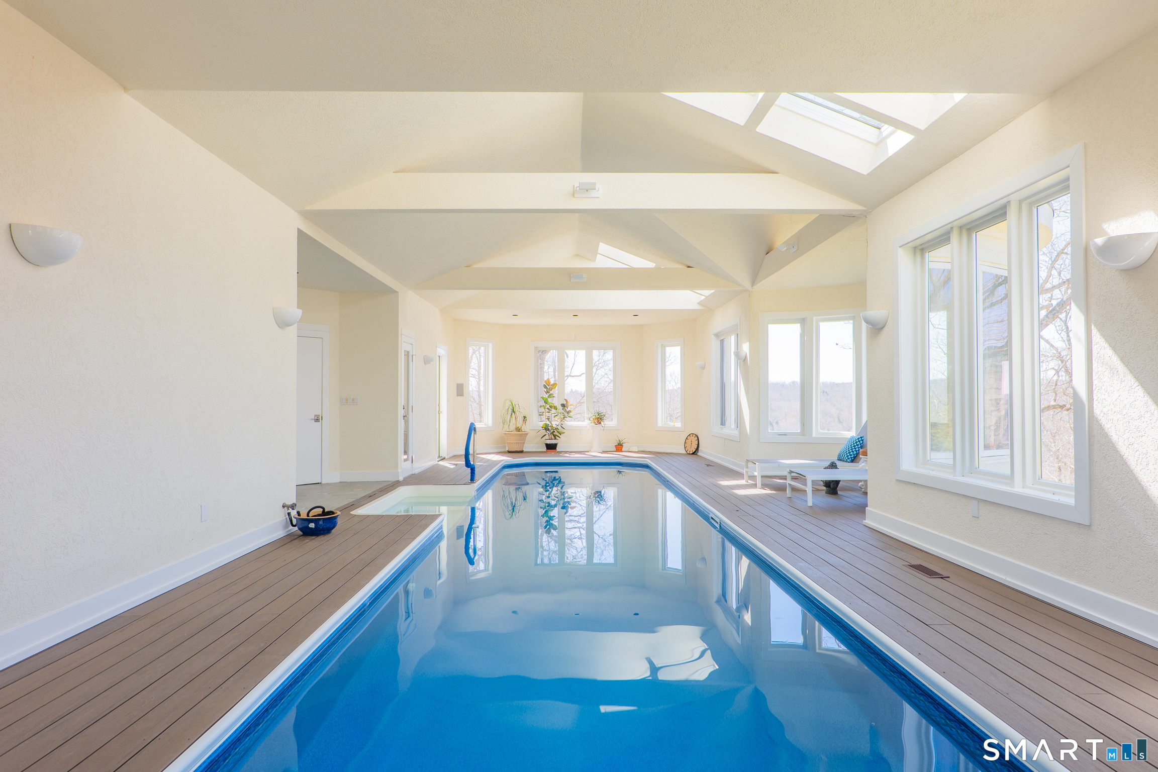 216 Kuhne Road Southbury, CT 06488 - Photo 30 of 40 a large white kitchen with a large window