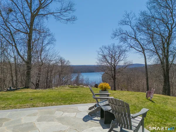 $2,100,000 | 216 Kuhne Road, Southbury, CT 06488