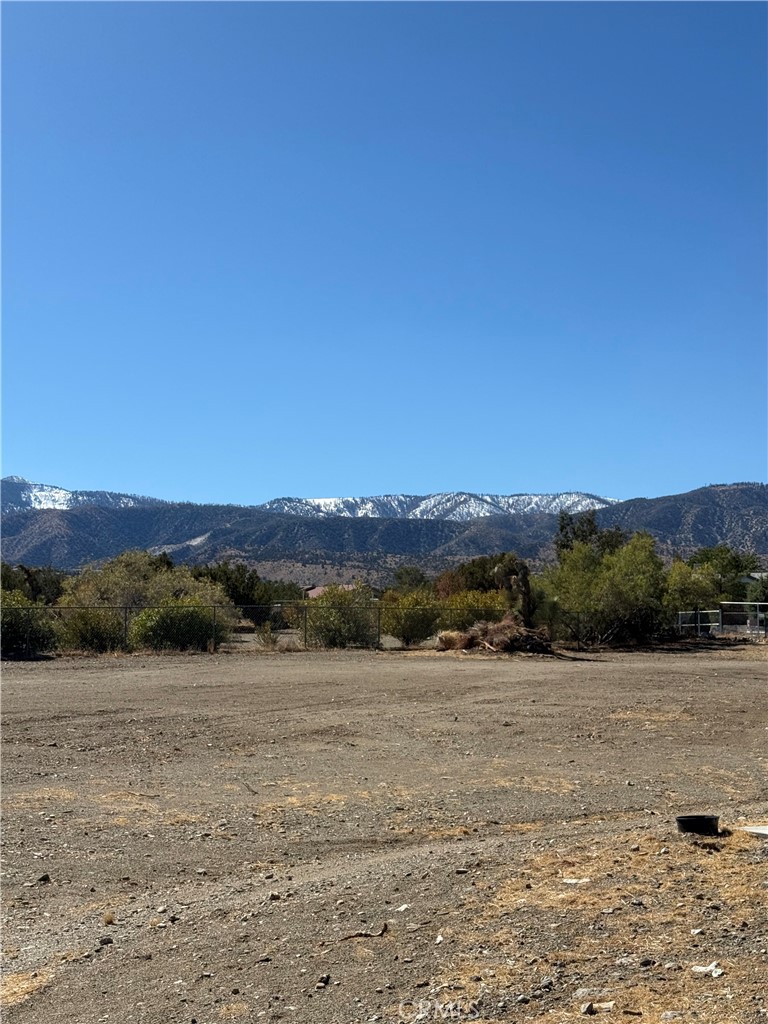 9591 Burbank Road Phelan, CA 92371 - Photo 11 of 11 a view of lake with mountain