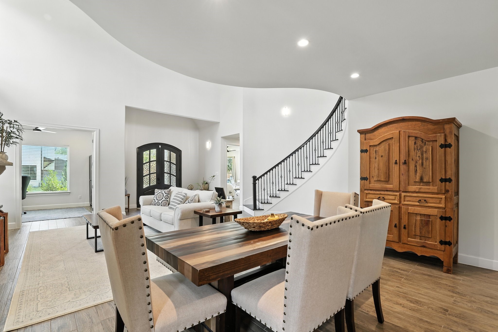 3202 Ozark Street Houston, TX 77021 - Photo 13 of 37 a living room with furniture and wooden floor