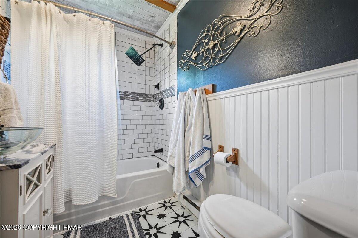 156 Old Mill Road Dalton, PA 18414 - Photo 41 of 66 Bathroom