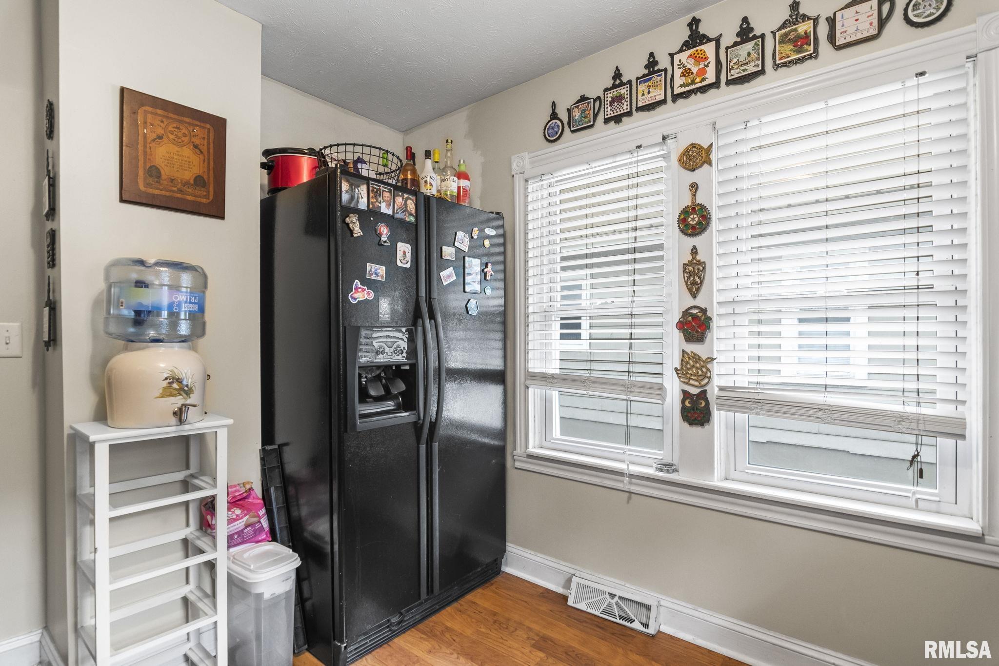 2251 Yale Boulevard Springfield, IL 62703 - Photo 14 of 27