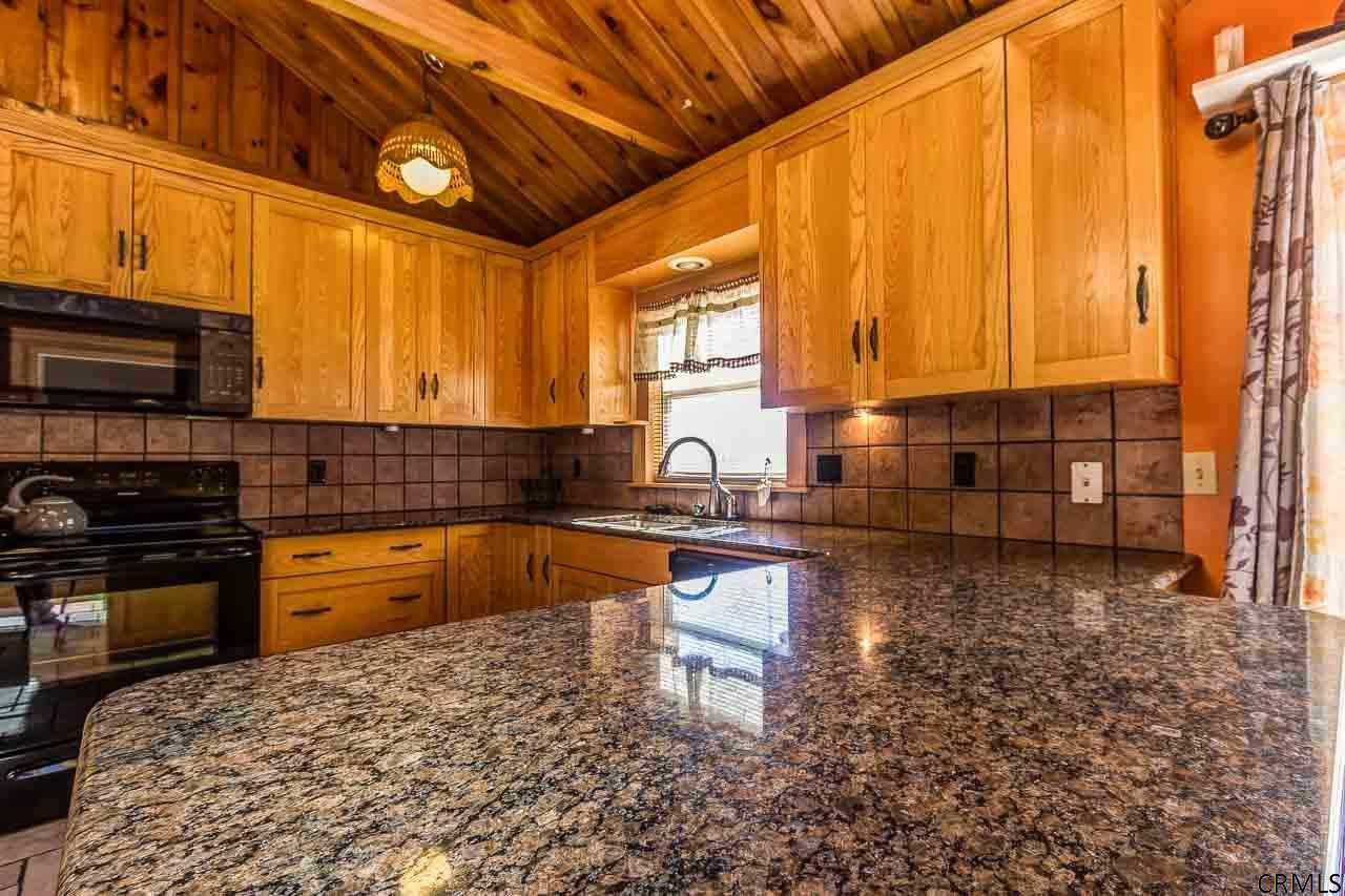 984 Ridge Road Broadalbin, NY 12025 - Photo 6 of 25 Photo 6
