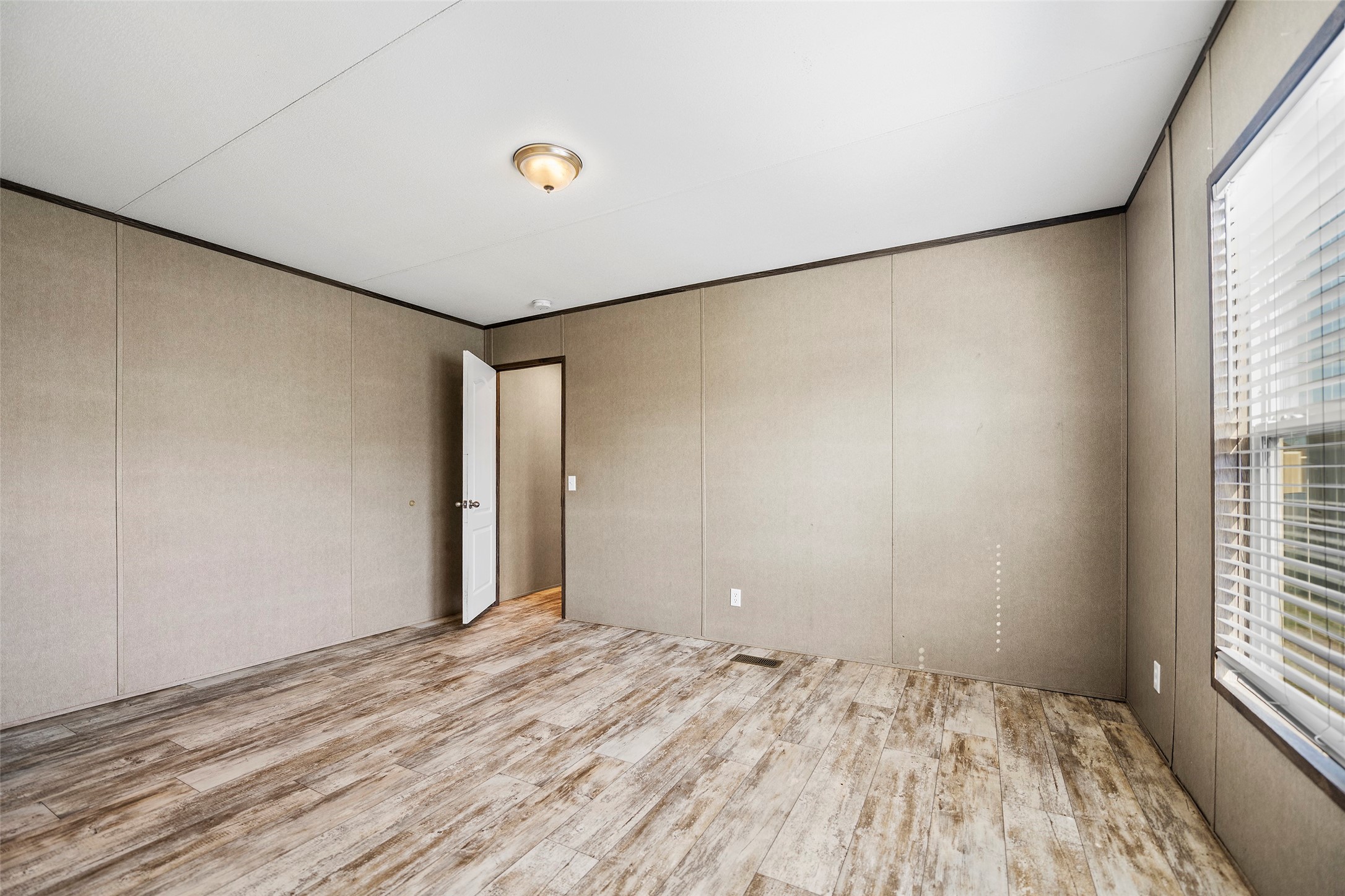 4343 Katy Hockley Road, Unit 27 Katy, TX 77493 - Photo 15 of 27 a view of room