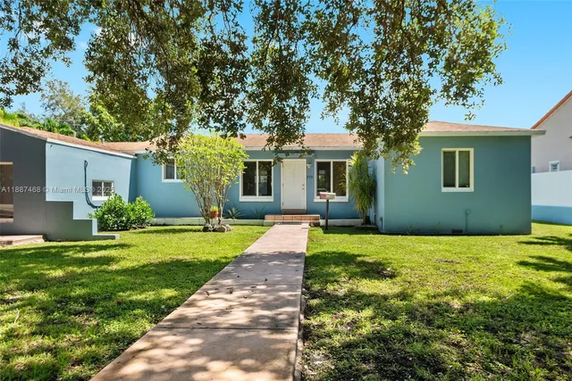 $1,290,000 | 573 Palmetto Drive, Miami Springs, FL 33166