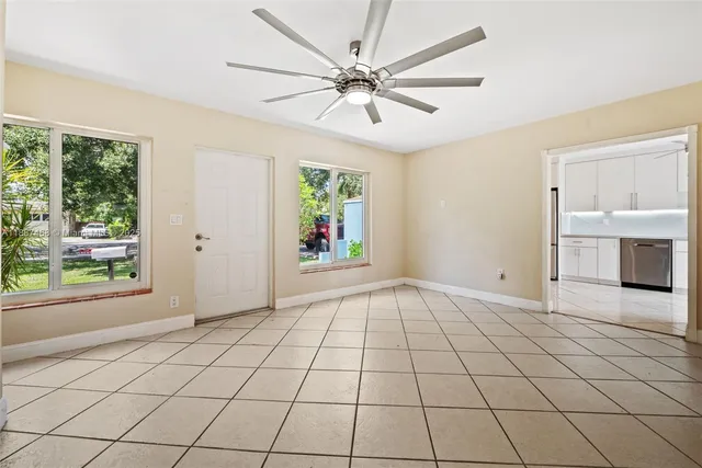 $1,290,000 | 573 Palmetto Drive, Miami Springs, FL 33166