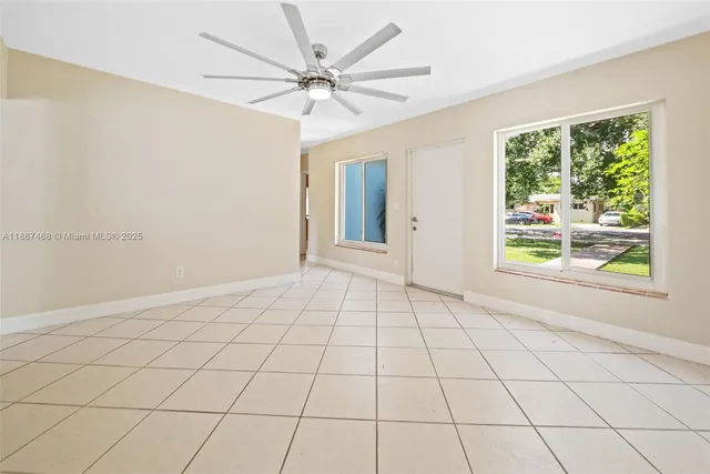 $1,290,000 | 573 Palmetto Drive, Miami Springs, FL 33166