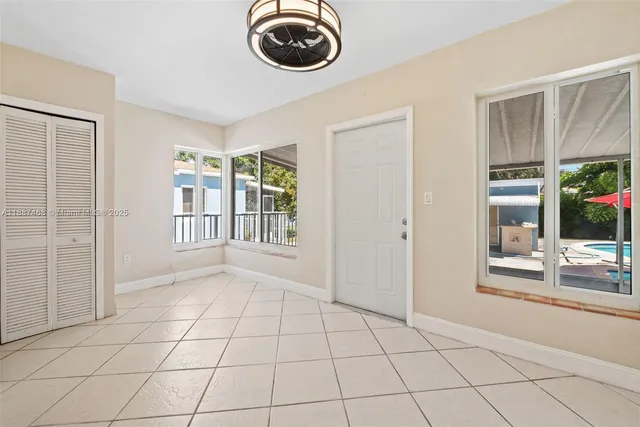 $1,290,000 | 573 Palmetto Drive, Miami Springs, FL 33166