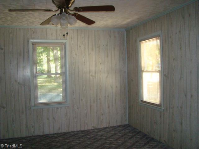 376 Mack Road Asheboro, NC 27205 - Photo 9 of 14 2nd Bedroom.