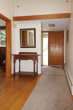 25 David Road Newton, MA 02459 - Photo 8 of 19
