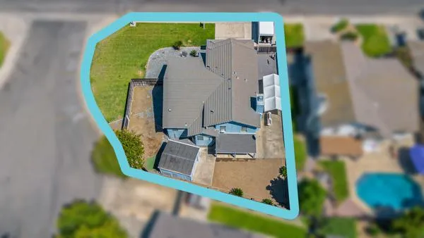 a picture of a floor plan