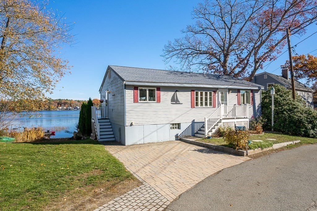 2 Beech Street Hamilton, MA 01982 - Photo 1 of 38 Gallery Image 1