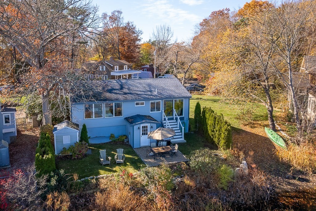 2 Beech Street Hamilton, MA 01982 - Photo 3 of 38 Gallery Image 3