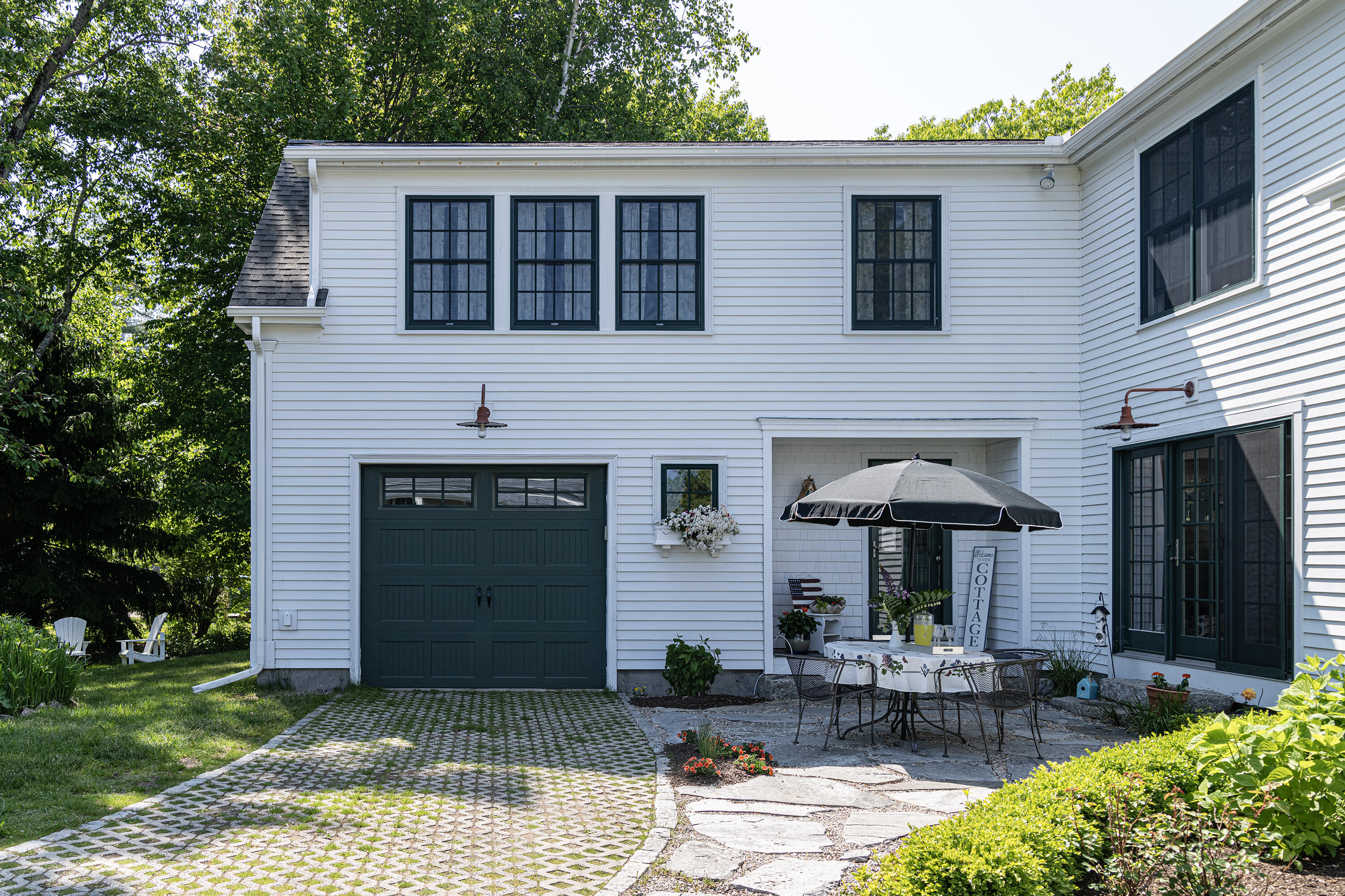 9 Langsford Road Kennebunkport, ME 04046 - Photo 5 of 49 03_9LangsfordRd_Booth