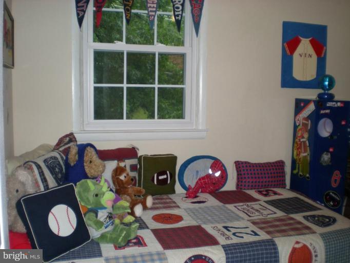 1906 Frederick Road Catonsville, MD 21228 - Photo 12 of 18 Decorated boys rooms