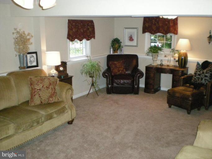 1906 Frederick Road Catonsville, MD 21228 - Photo 9 of 18 Extended room with NEW w/w