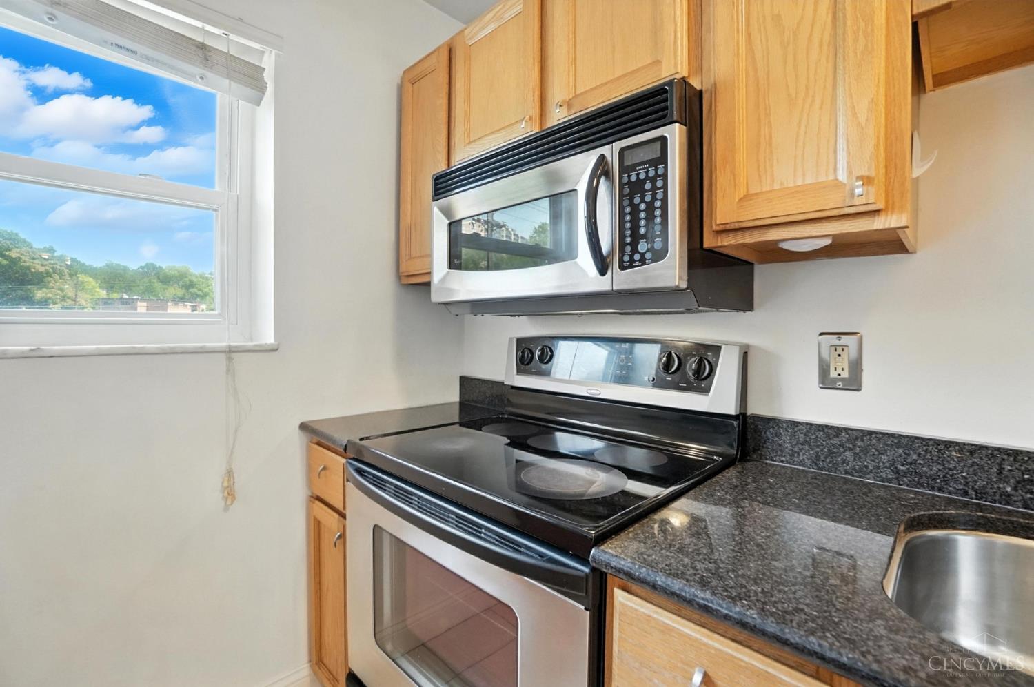 2270 Madison Road, Unit 1B Cincinnati, OH 45208 - Photo 18 of 53