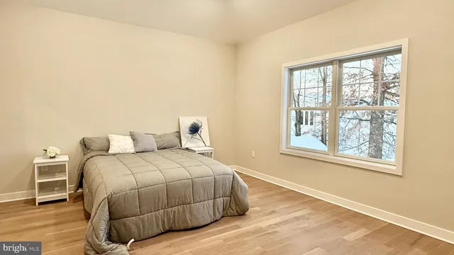 $980,000 | 225 Penn Avenue, Edison, NJ 08817