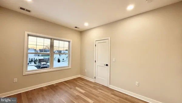 $980,000 | 225 Penn Avenue, Edison, NJ 08817