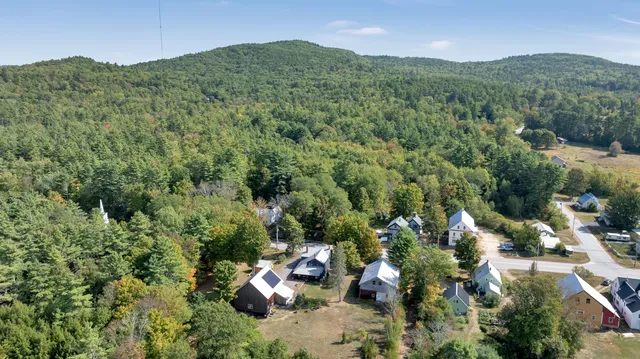 $615,000 | 992 Pequawket Trail, Baldwin, ME 04091