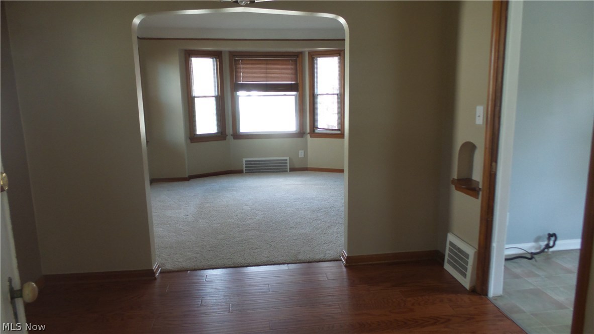 4034 Ellison Road South Euclid, OH 44121 - Photo 9 of 17 Gallery Image 9
