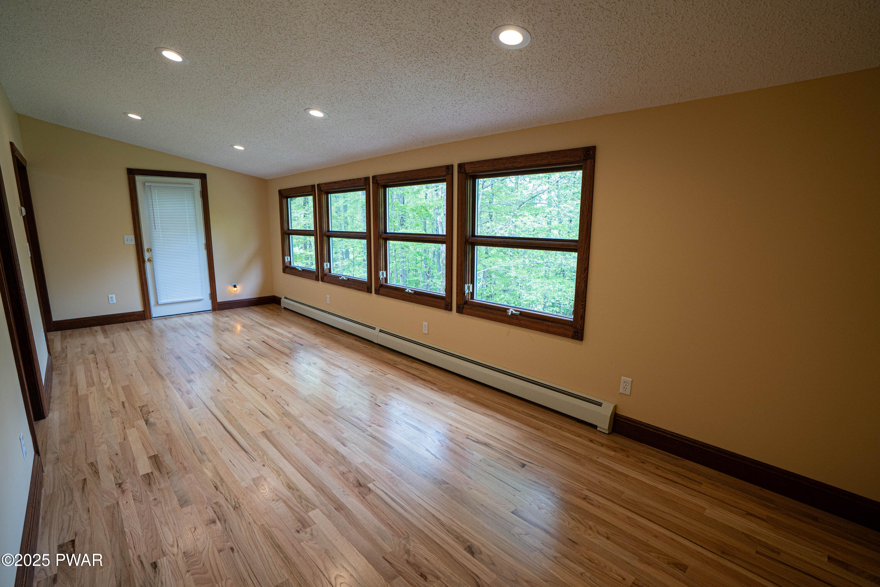 1111 Advent Road Lake Ariel, PA 18436 - Photo 30 of 87