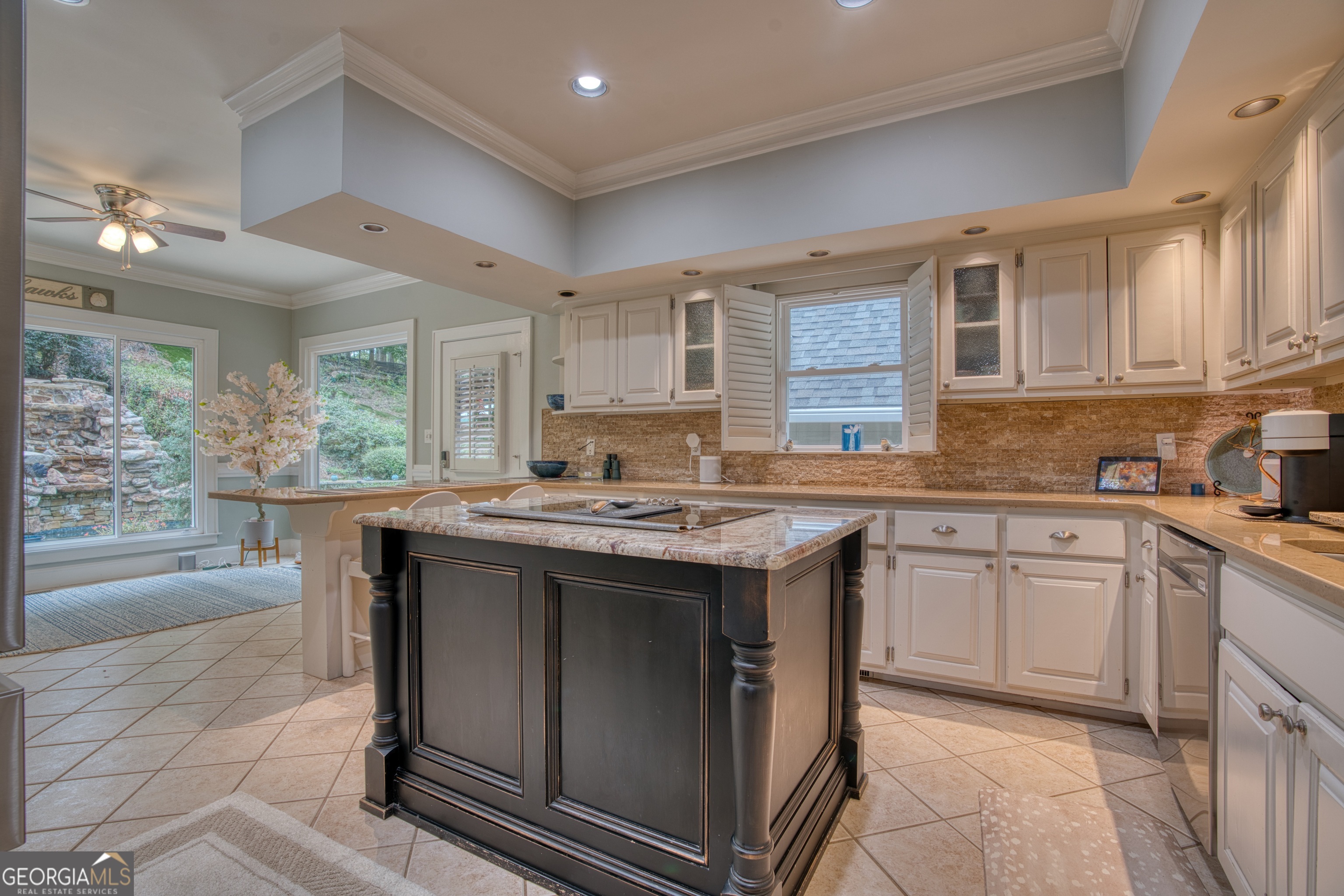 4 Rivermont Drive Southwest Rome, GA 30165 - Photo 18 of 55 a kitchen with a sink stove and cabinets