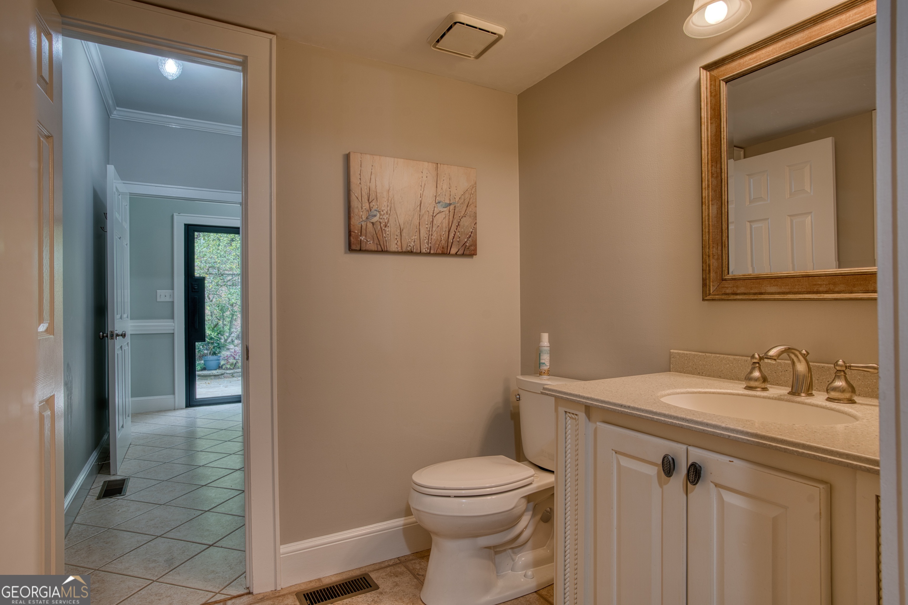 4 Rivermont Drive Southwest Rome, GA 30165 - Photo 10 of 55 a bathroom with a sink a toilet and shower